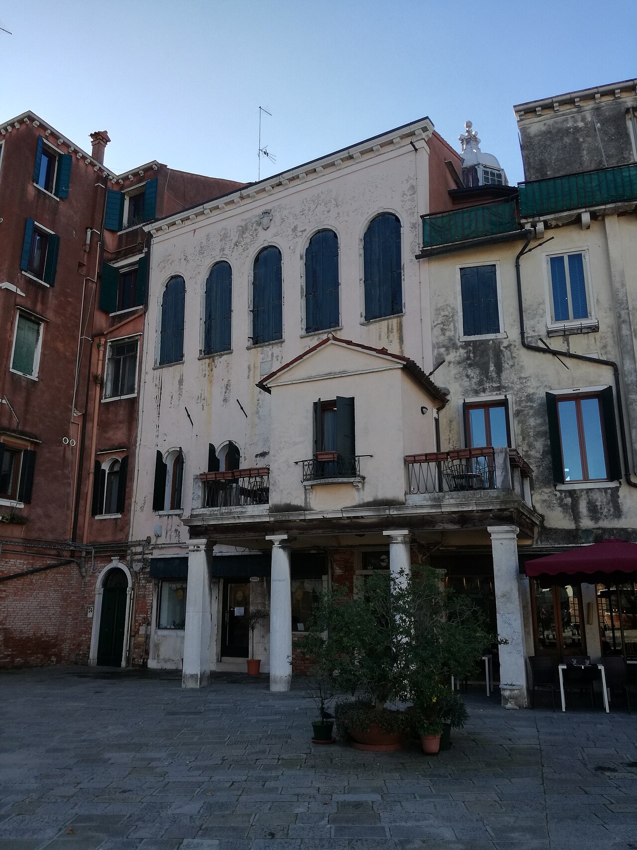 Italian Synagogue — image 5