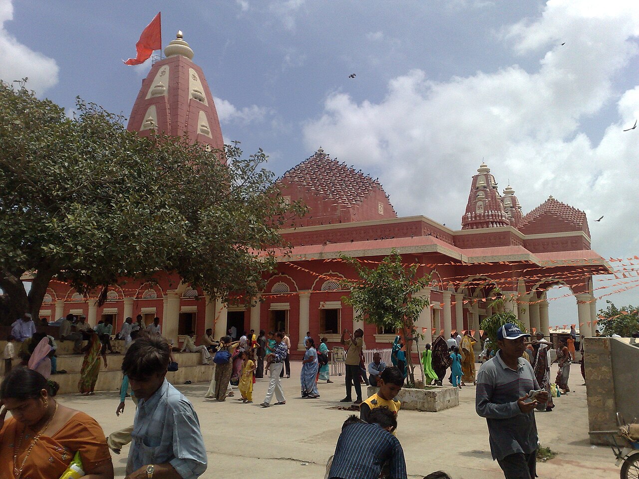 Shri Nageshwar Jyotirlinga