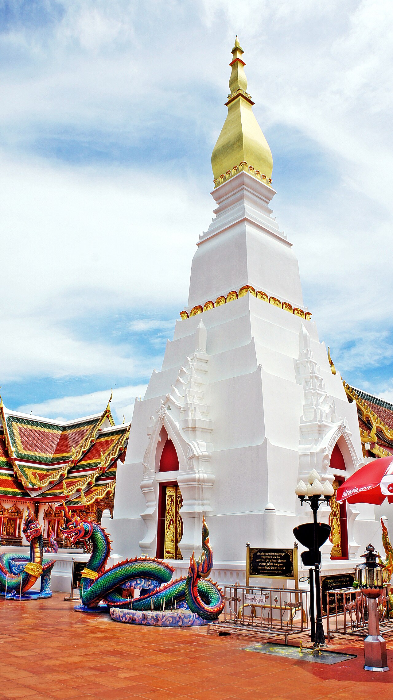 Wat Phra That Choeng Chum — image 3