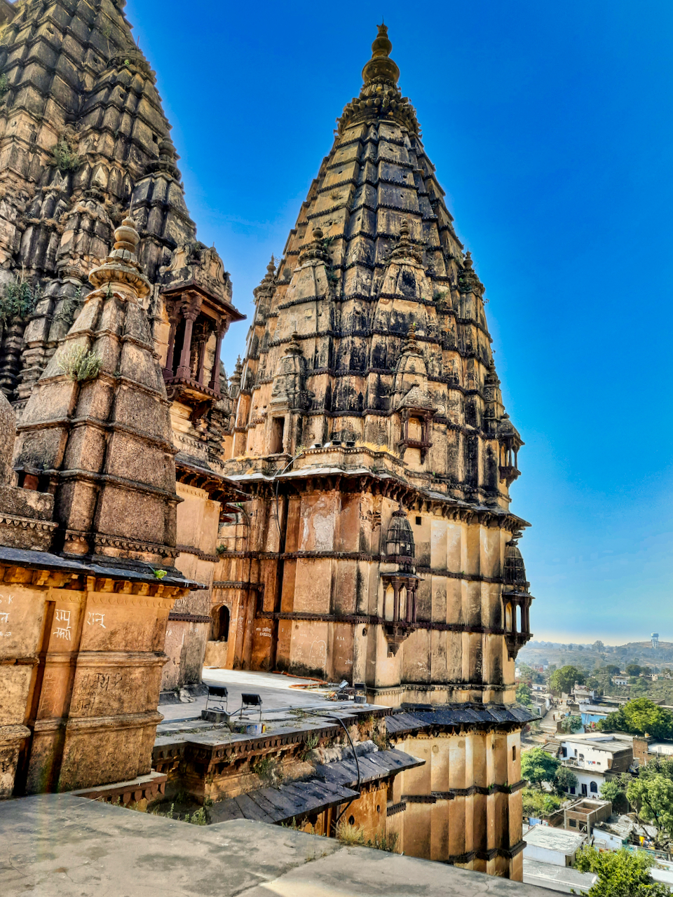 Chaturbhuj Temple, Orchha — image 2