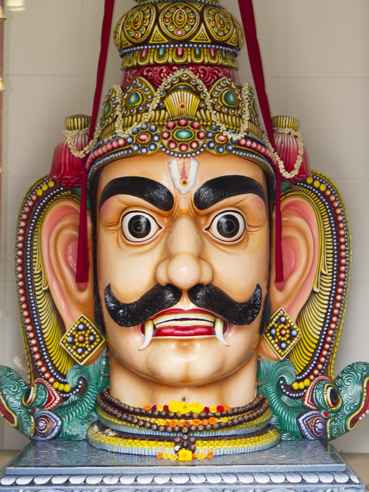 Sri Mariamman Temple, Singapore — image 1