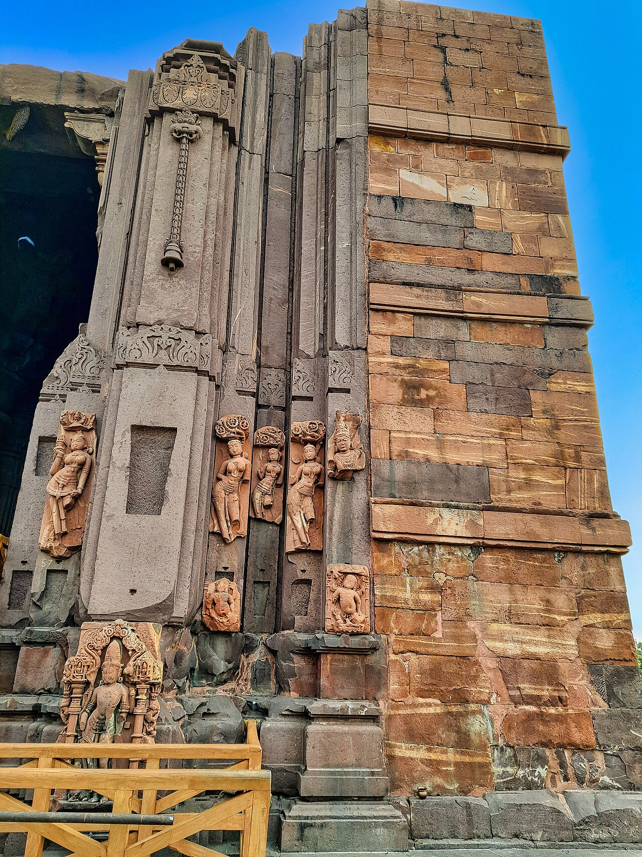 Bhojeshwar Temple — image 2