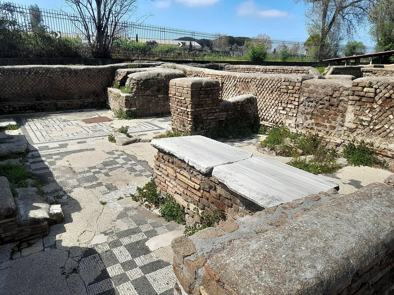 Ostia Synagogue — image 5