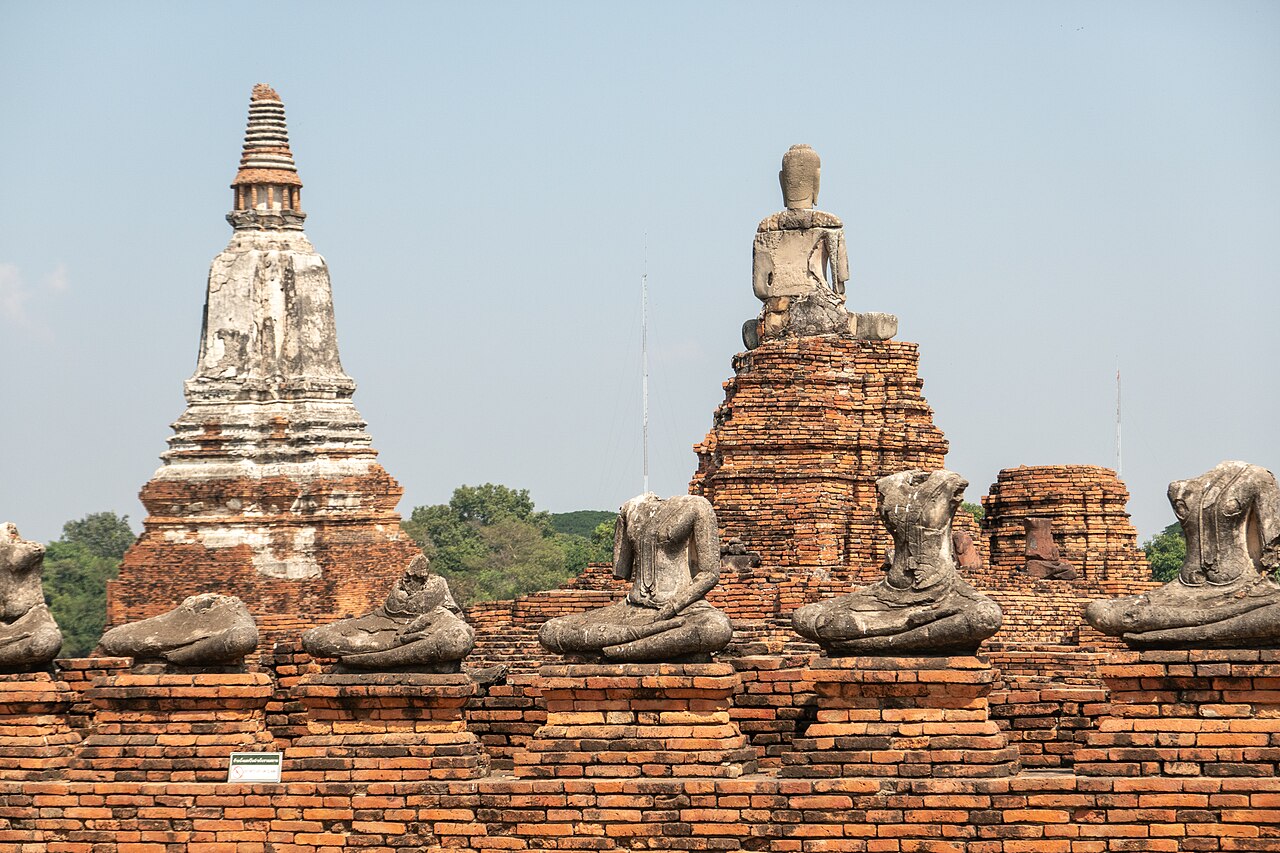 Wat Chaiwatthanaram — image 3