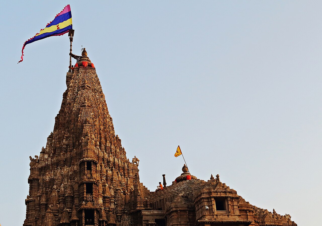 Shree Dwarkadhish Temple (Jagat Mandir)