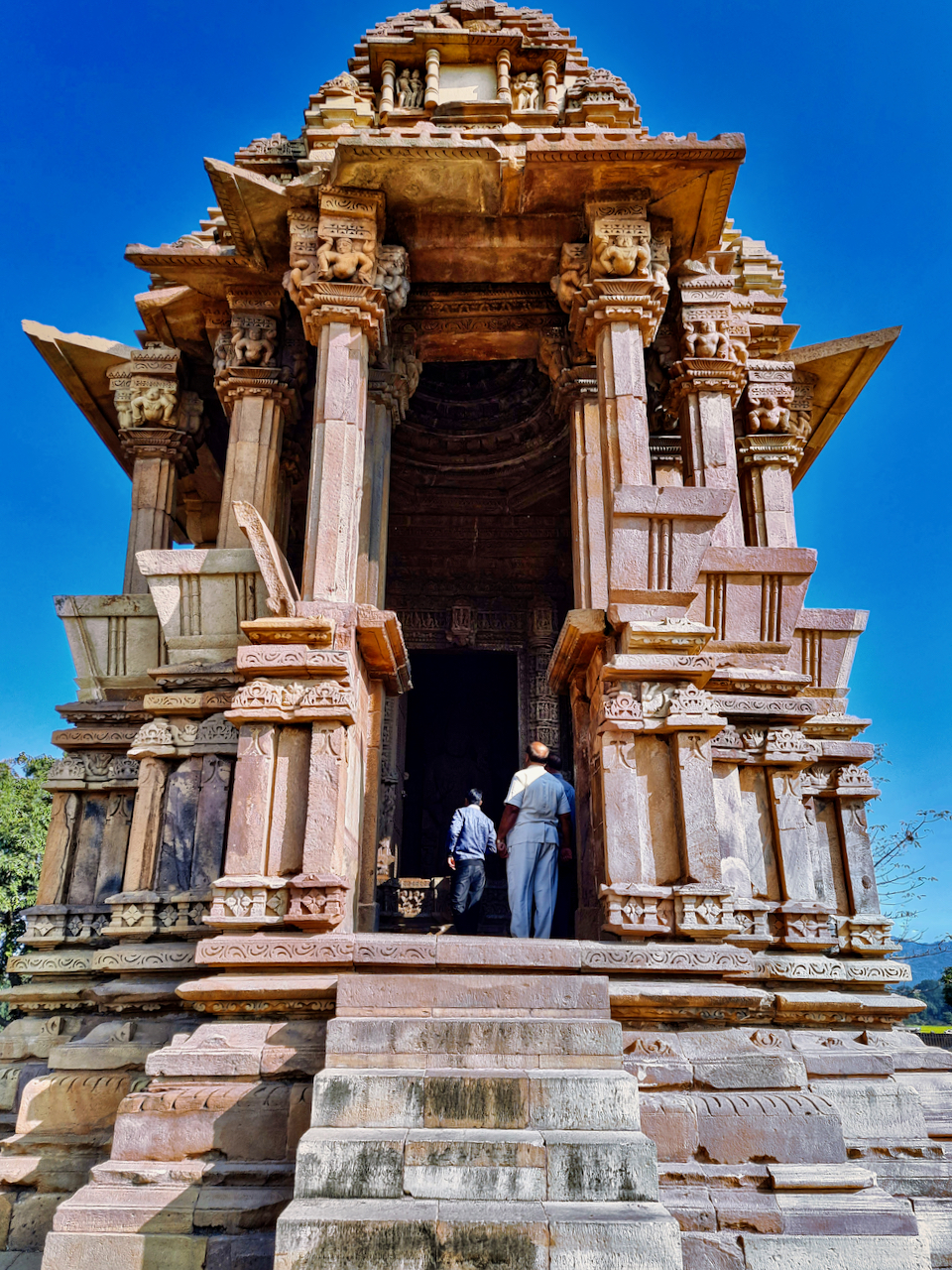 Chaturbhuj Temple, Khajuraho — image 1