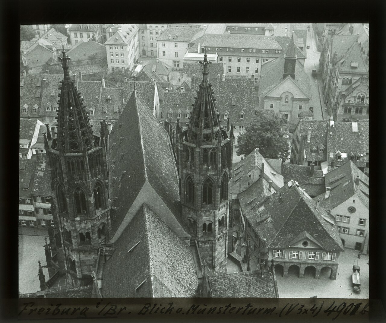 Freiburg Minster — image 4