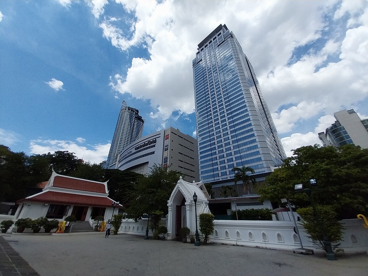 Wat Pathum Wanaram — image 2