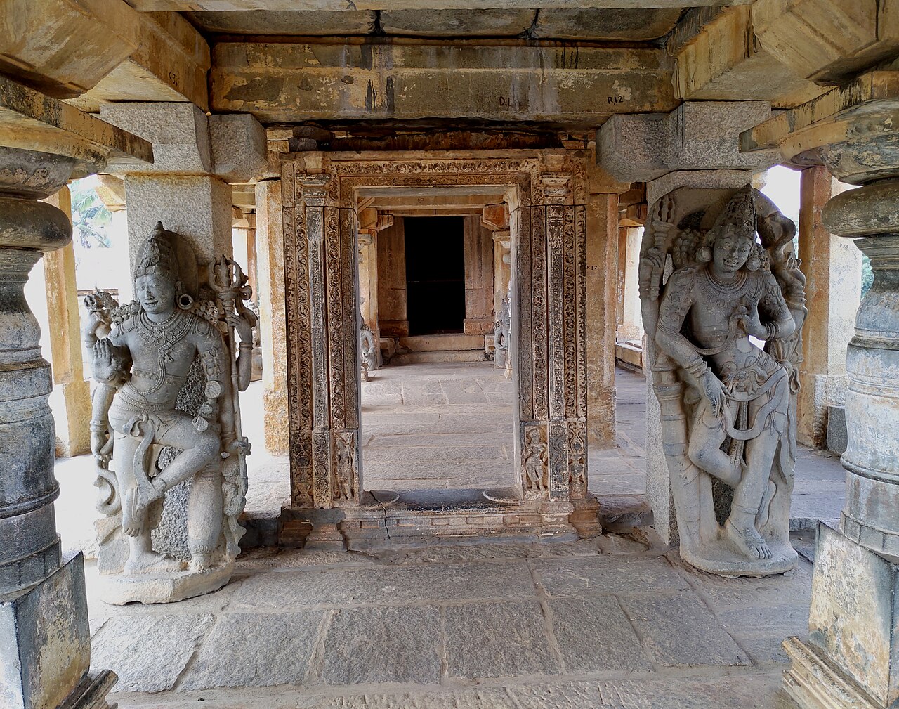 Panchakuta Basadi, Kambadahalli — image 3