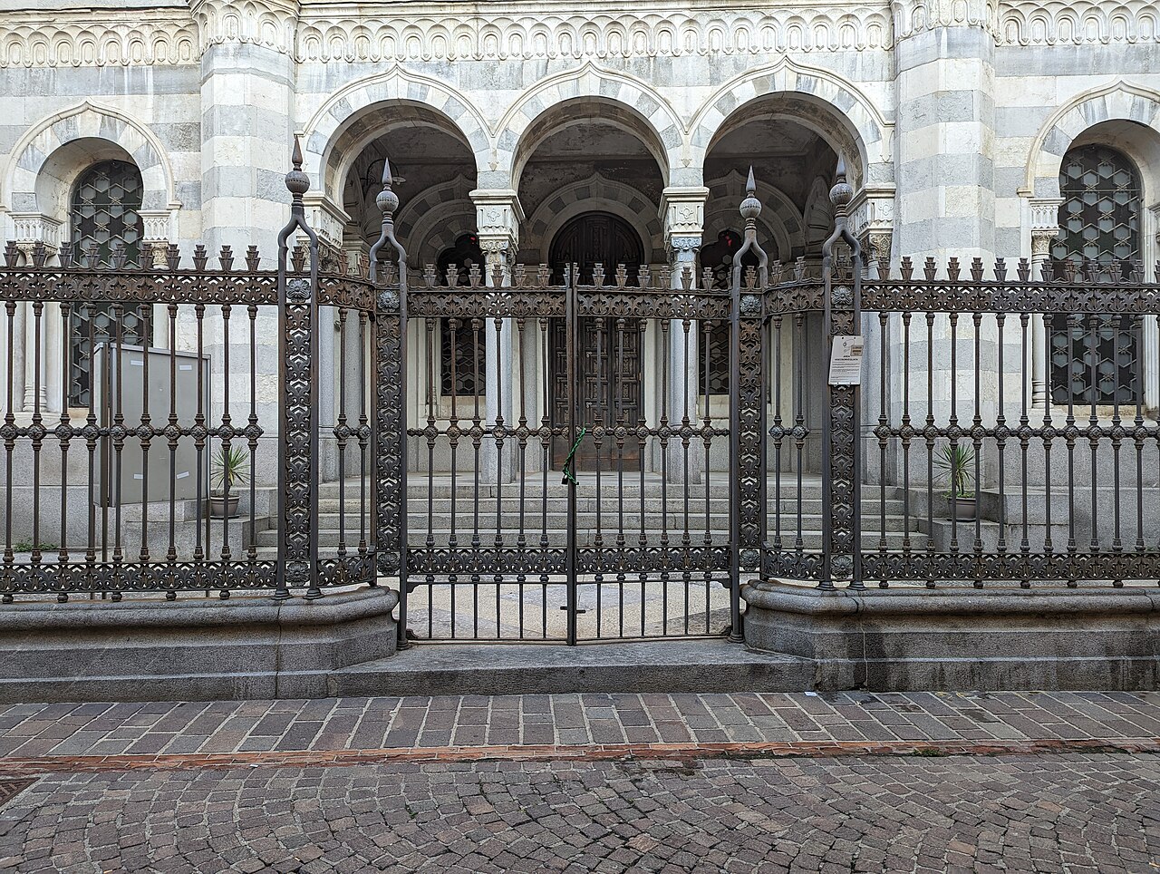 Vercelli Synagogue — image 3