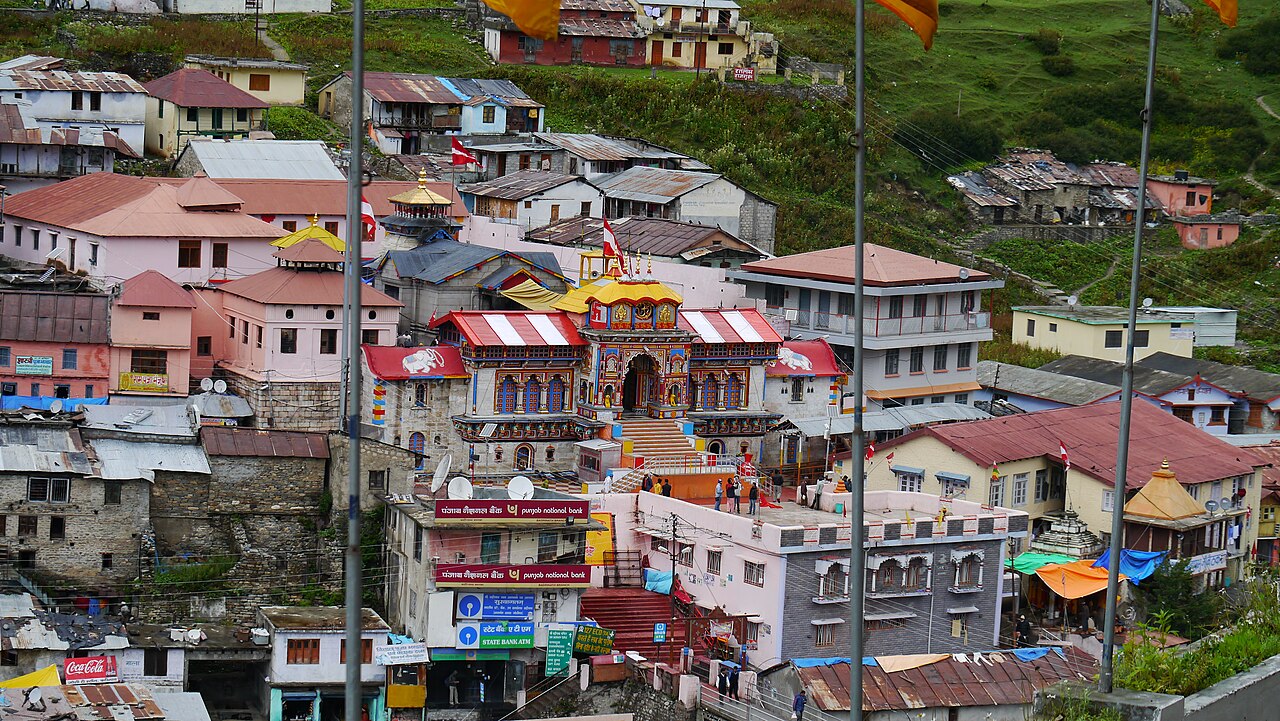 Badrinath Temple — image 4