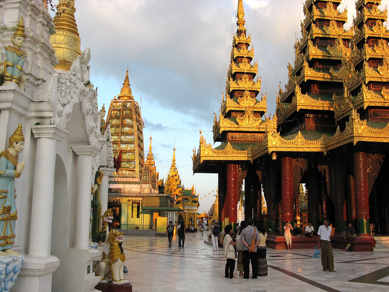 Shwedagon Pagoda