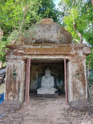 Buddha Temple, Perunjeri