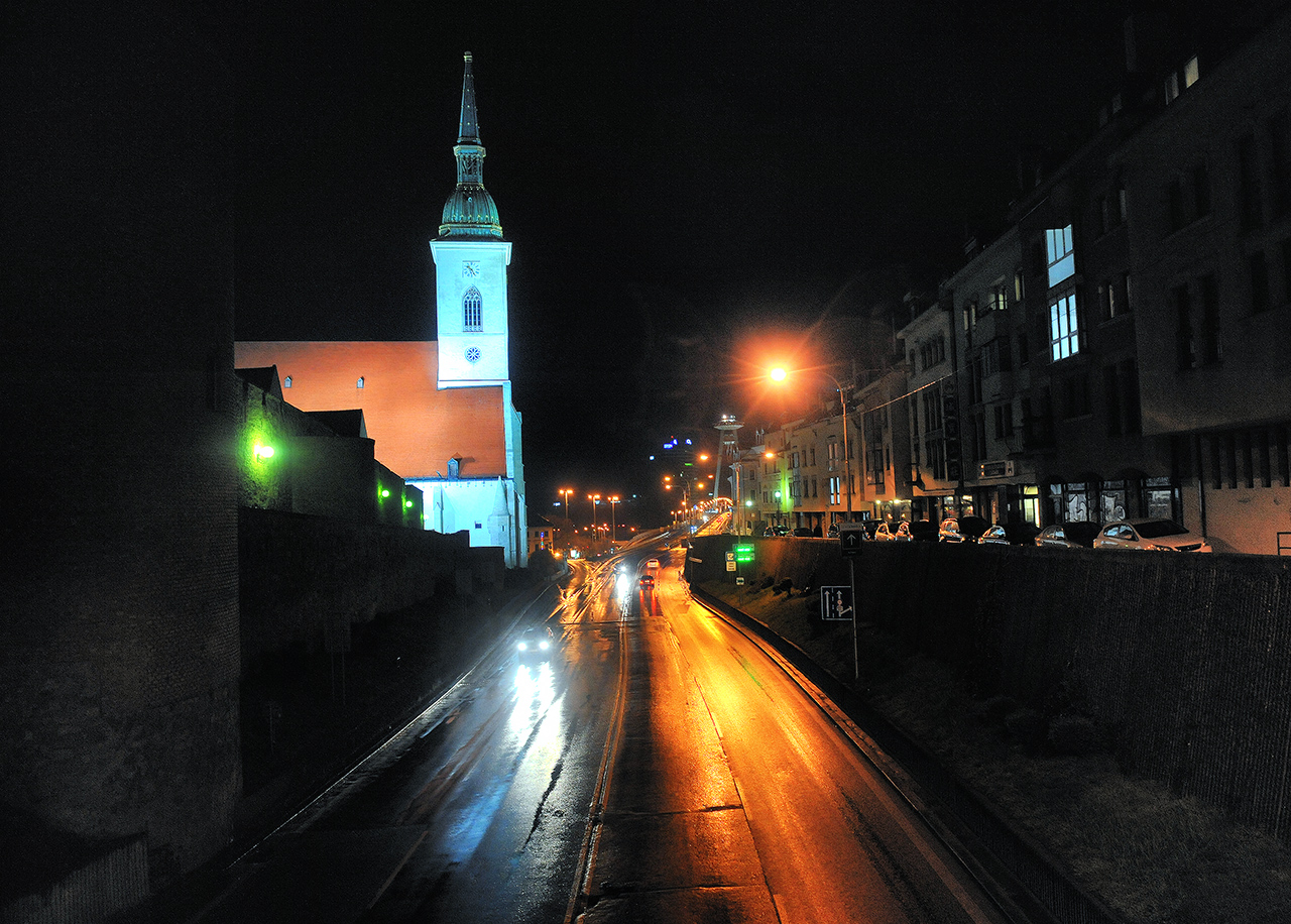 St. Martin's Cathedral, Bratislava — image 3