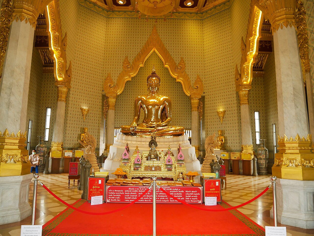Wat Traimit — image 3