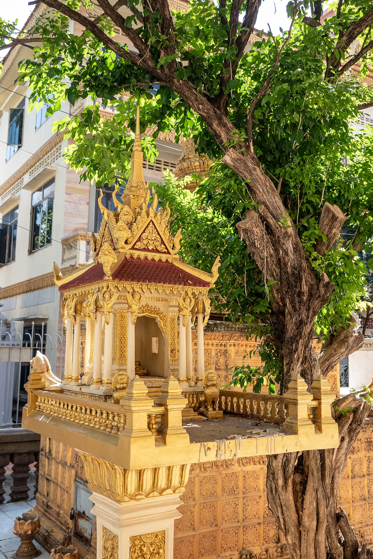 Wat Langka — image 5