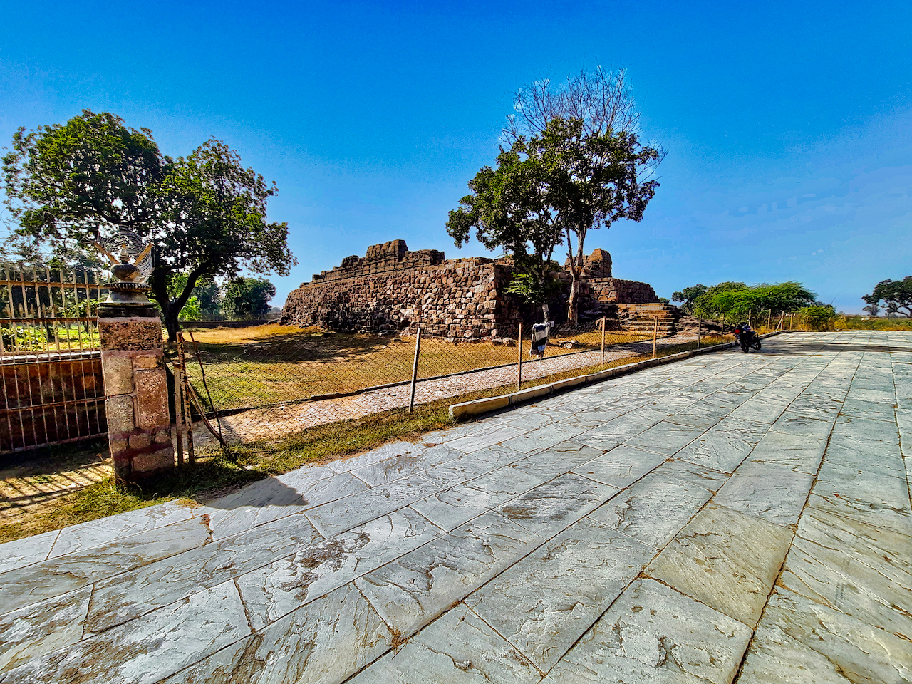 Chausath Yogini Temple, Khajuraho — image 3