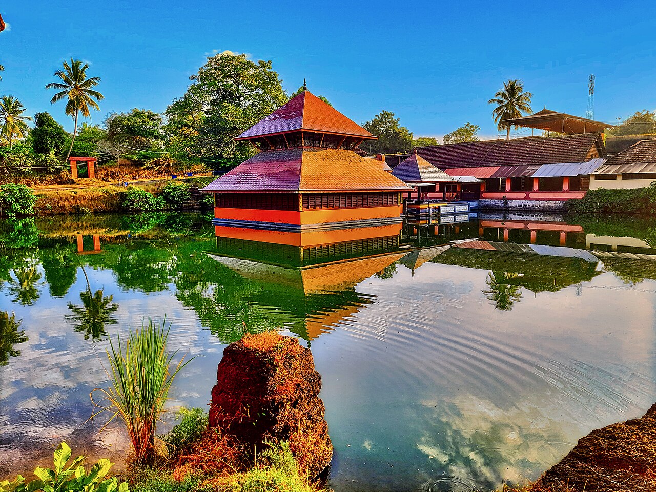 Ananthapura Lake Temple — image 3