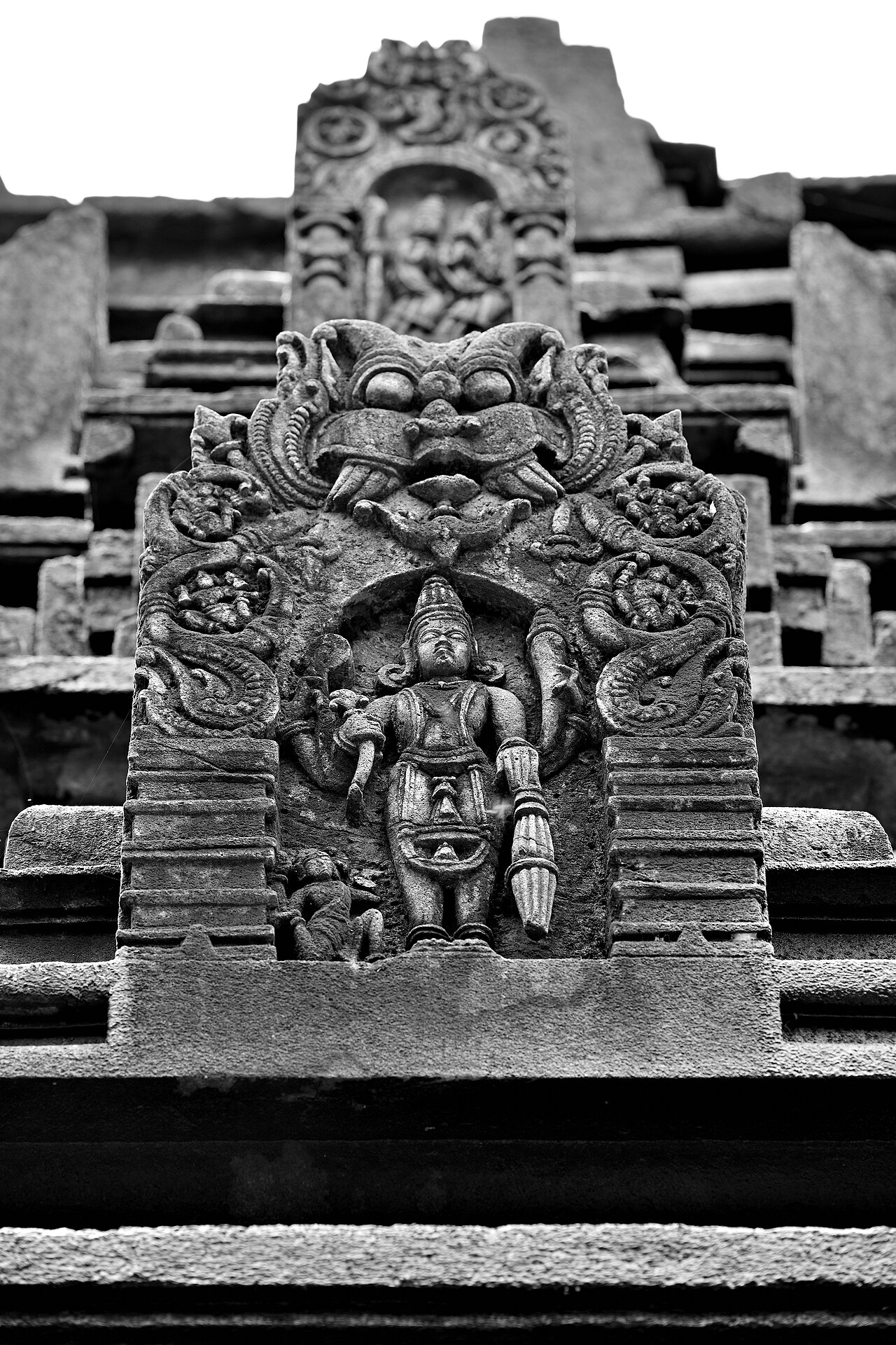 Mahadev Temple, Tambdi Surla — image 3