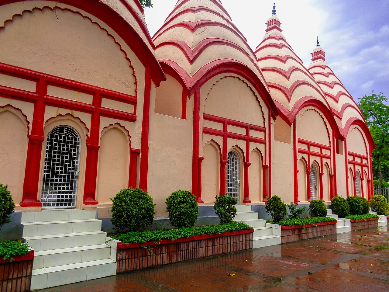 Dhakeshwari Temple — image 2