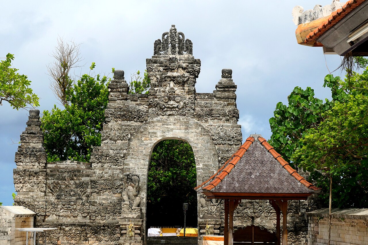 Pura Luhur Uluwatu — image 1
