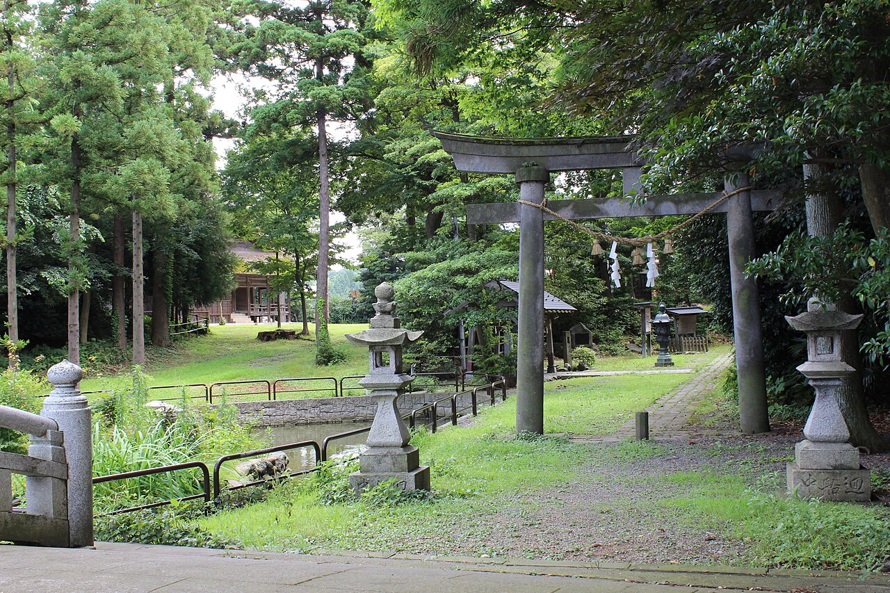 Amatsu Shrine — image 1