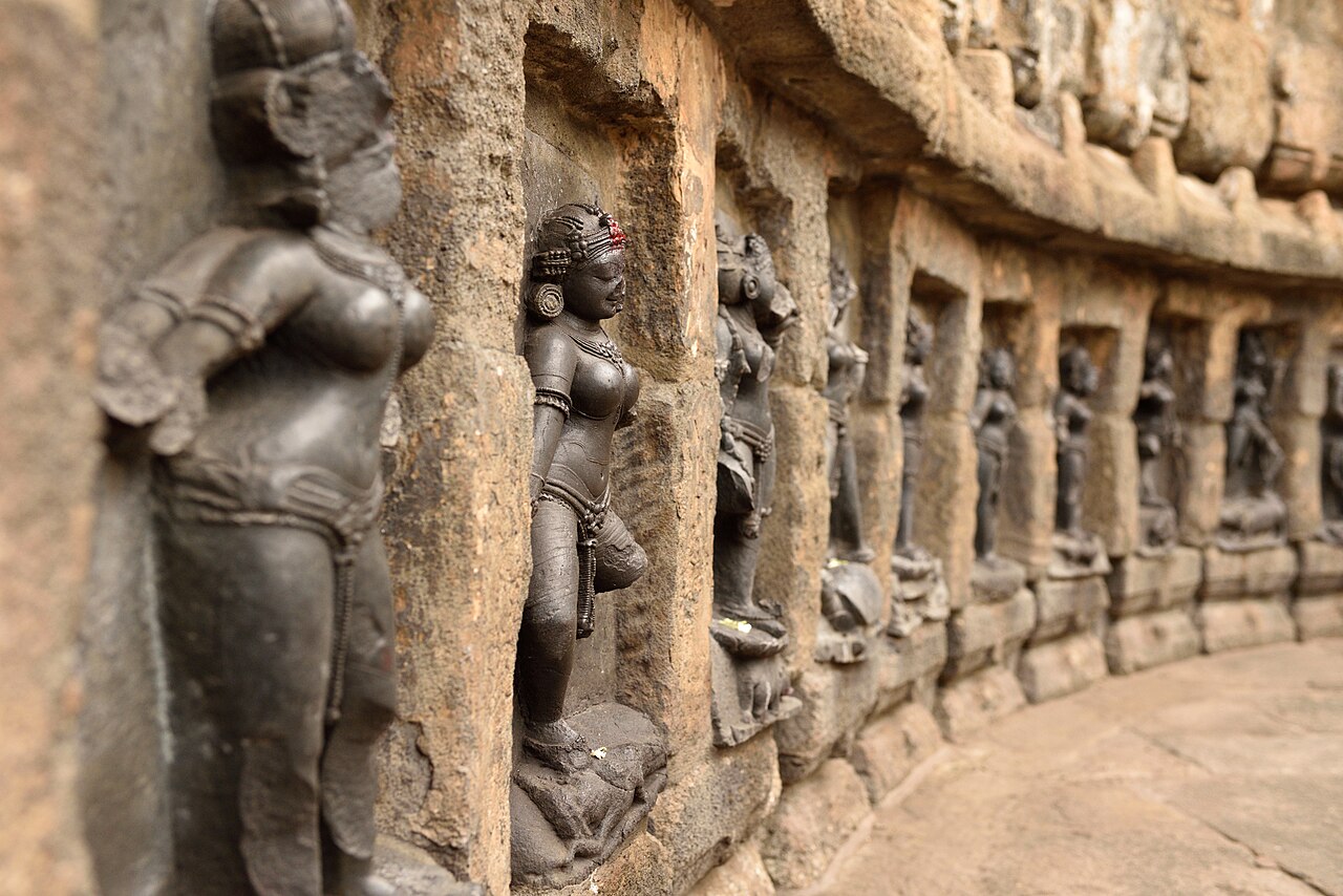 Chausath Yogini Temple, Hirapur — image 2