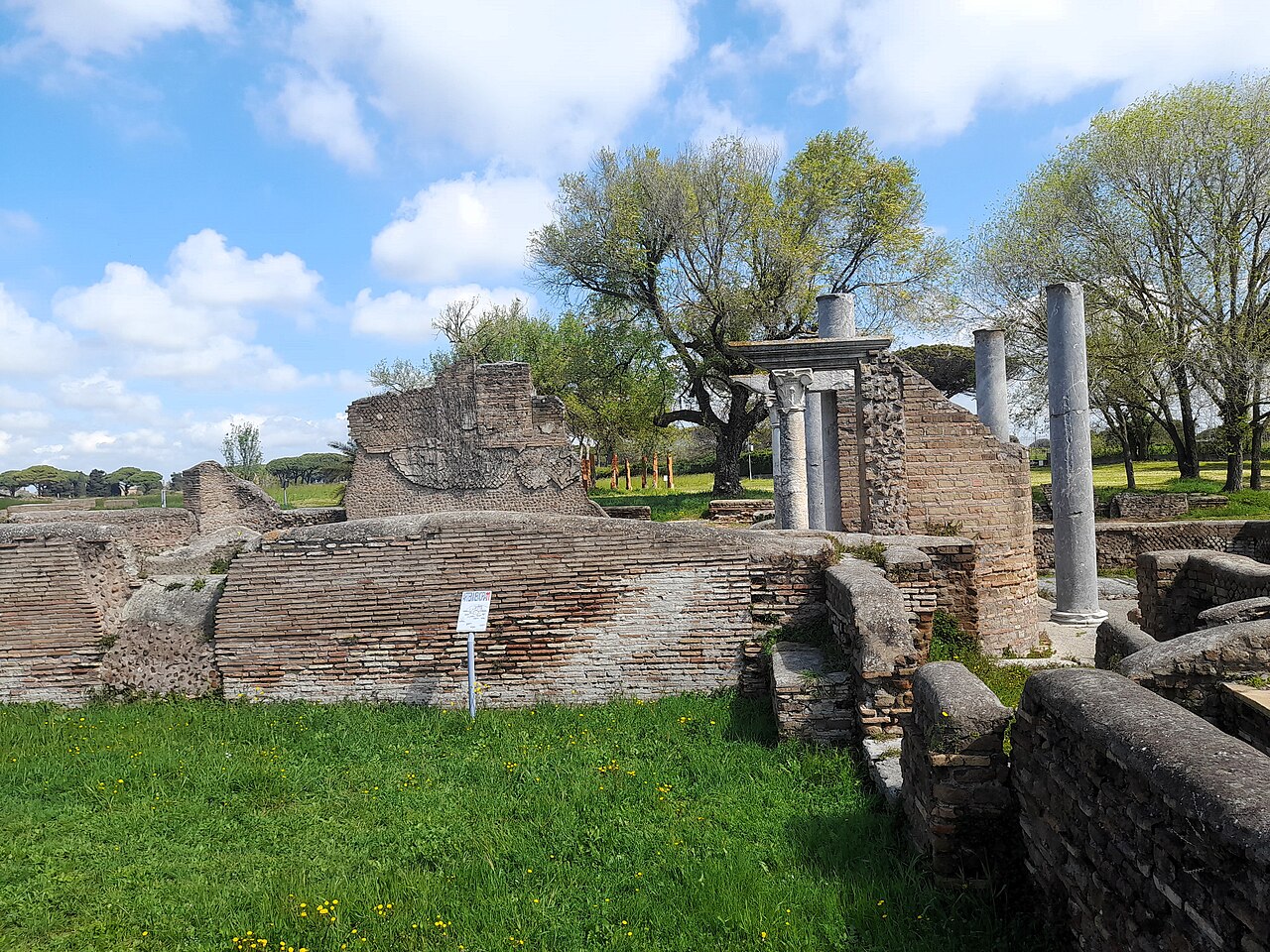 Ostia Synagogue — image 2
