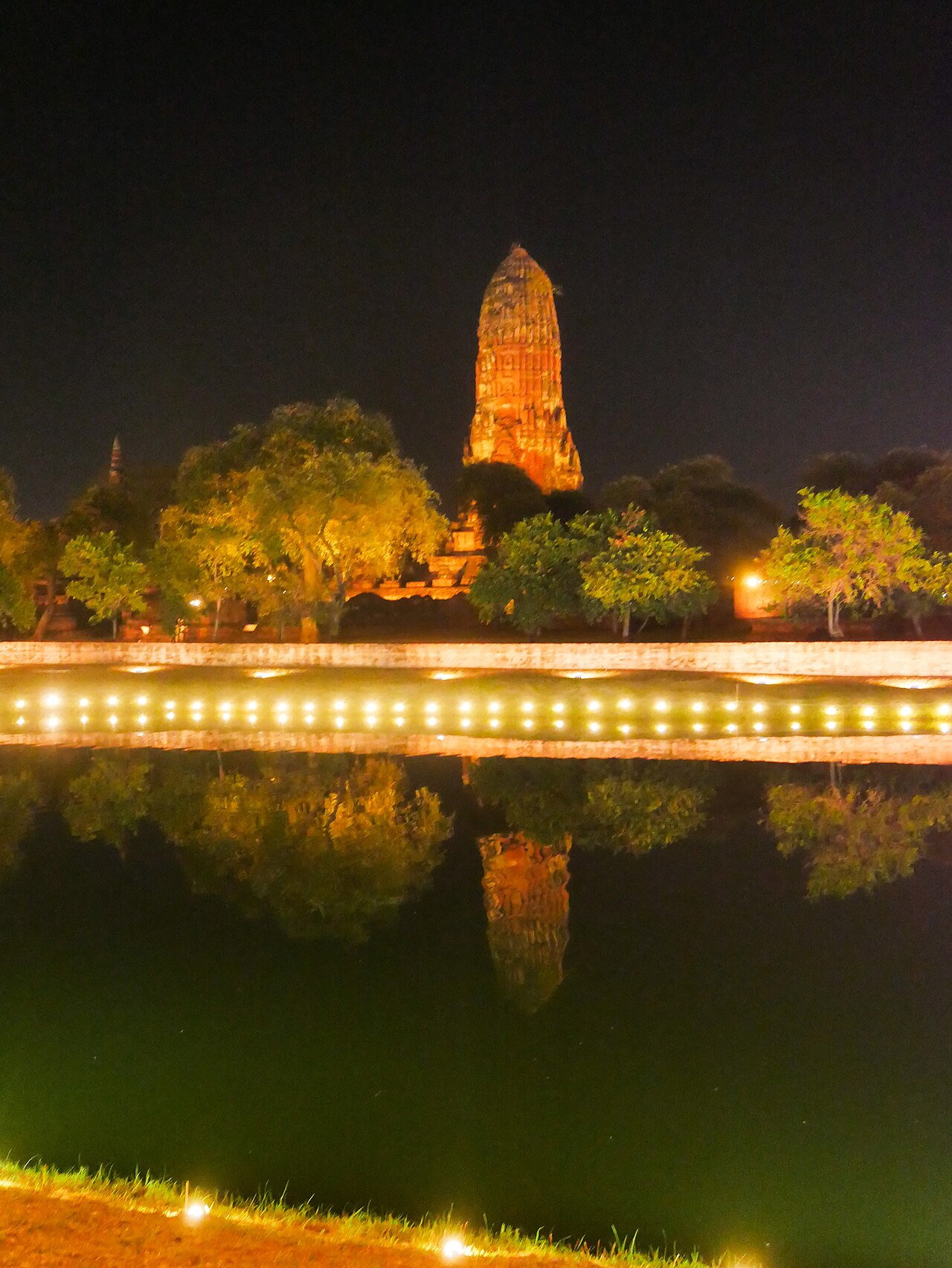 Wat Phra Ram — image 4