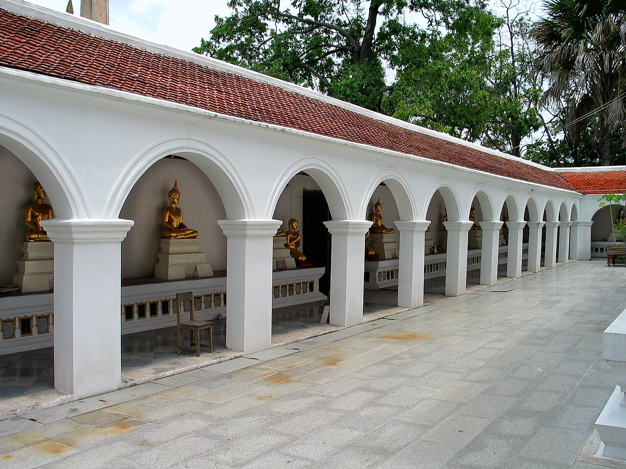 Wat Paramaiyikawat — image 2