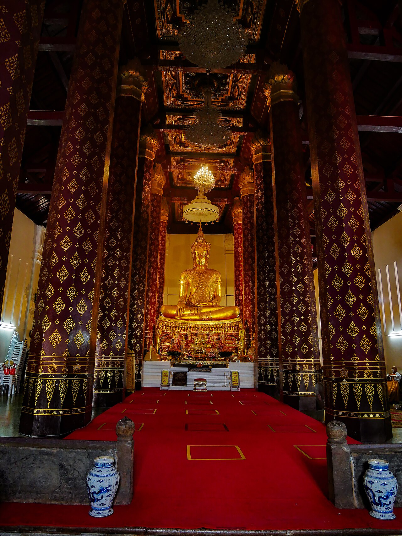 Wat Na Phra Men — image 4