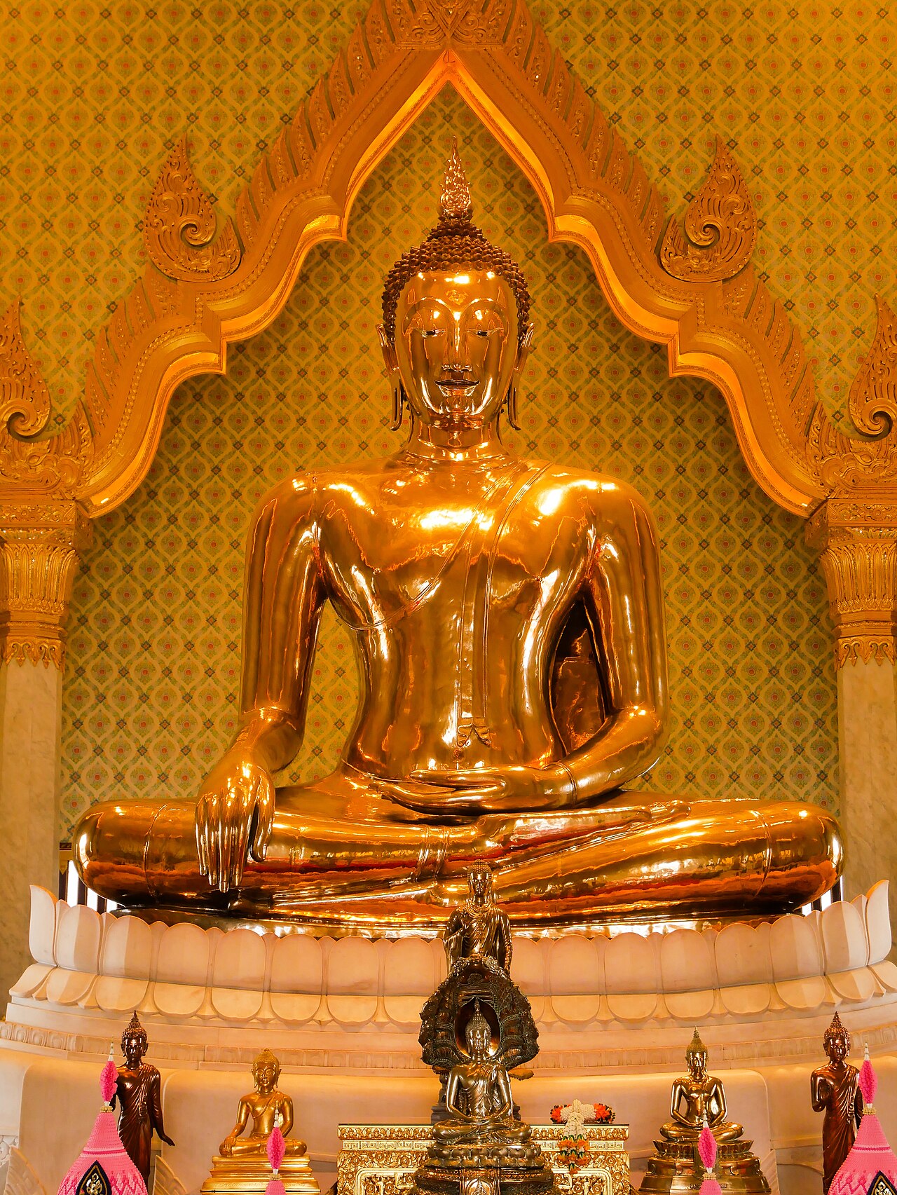 Wat Traimit — image 2