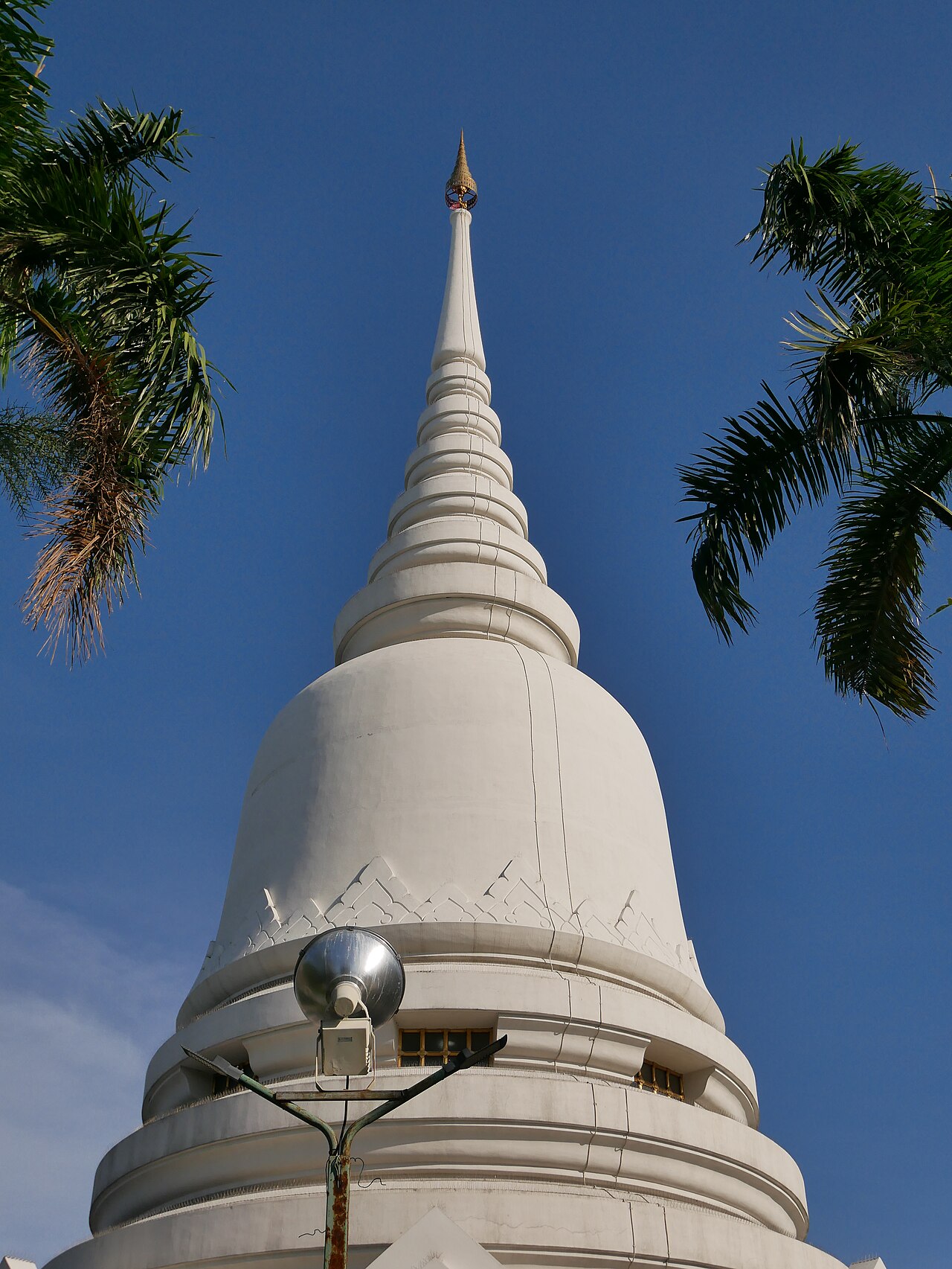 Wat Phra Si Mahathat — image 3