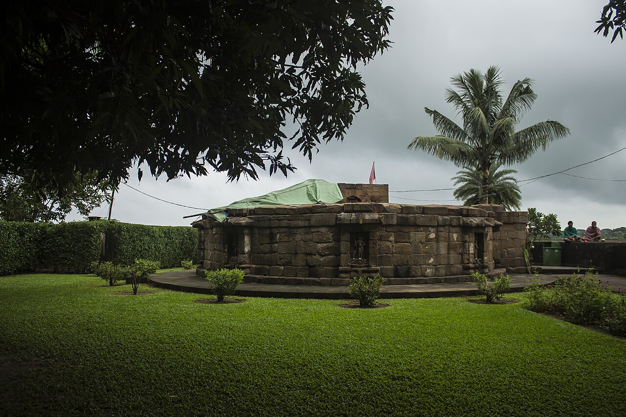 Chausath Yogini Temple, Hirapur