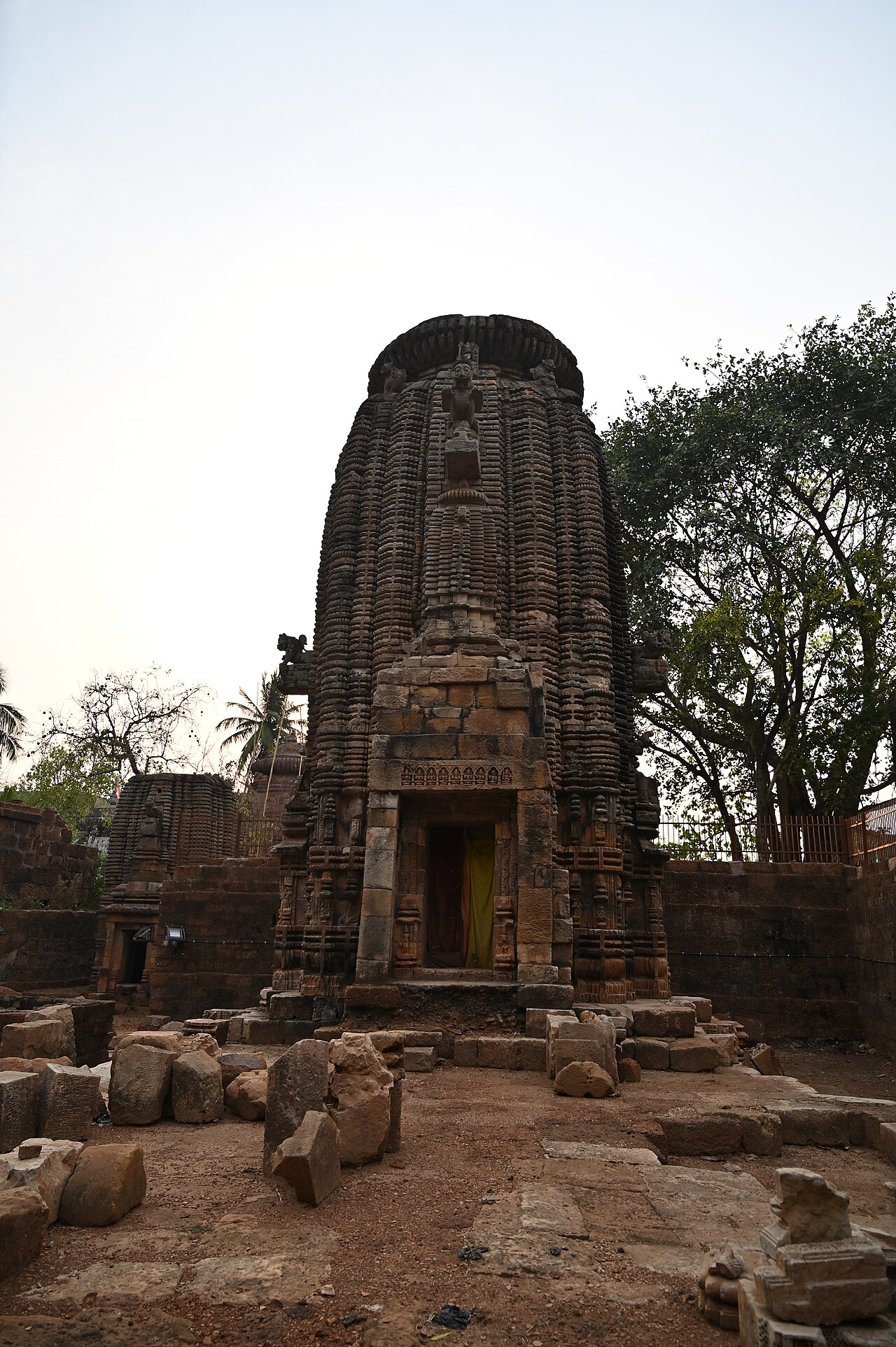 Suka Temple — image 2