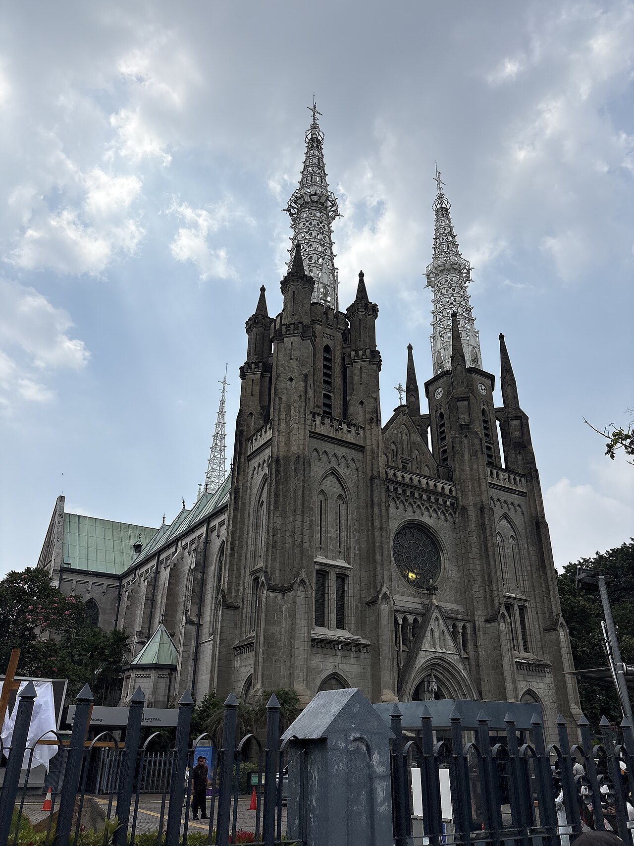 Jakarta Cathedral — image 5