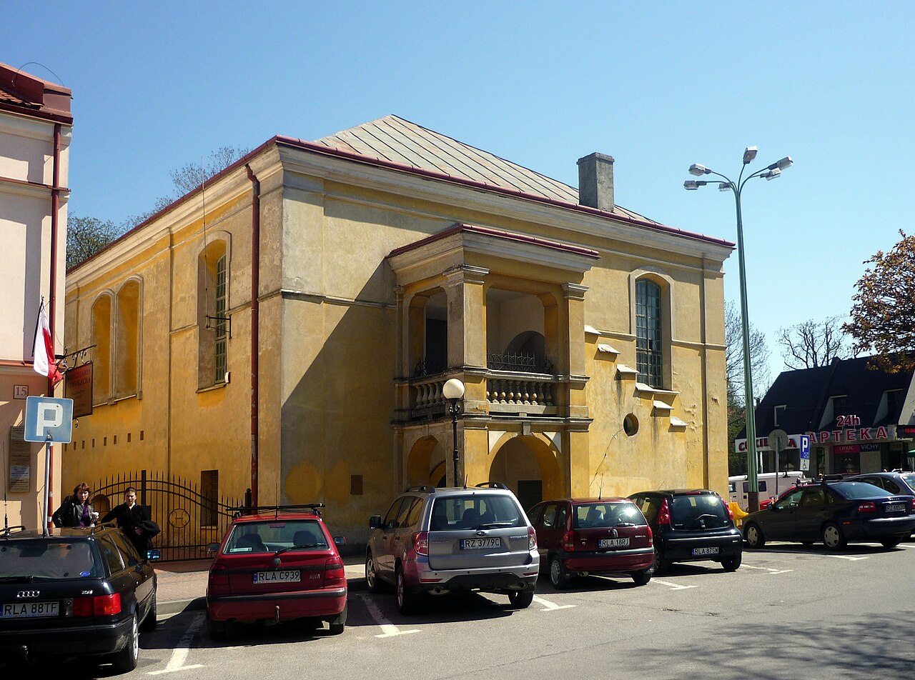 Łańcut Synagogue — image 2