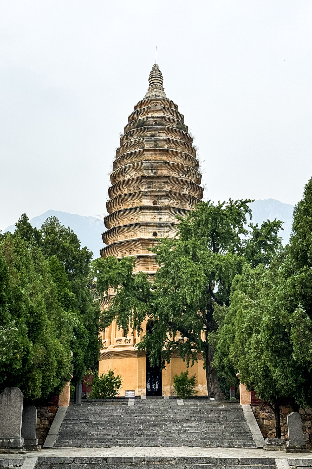 Songyue Pagoda — image 4
