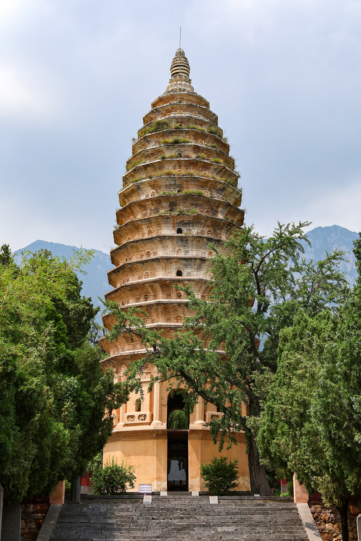 Songyue Pagoda — image 5