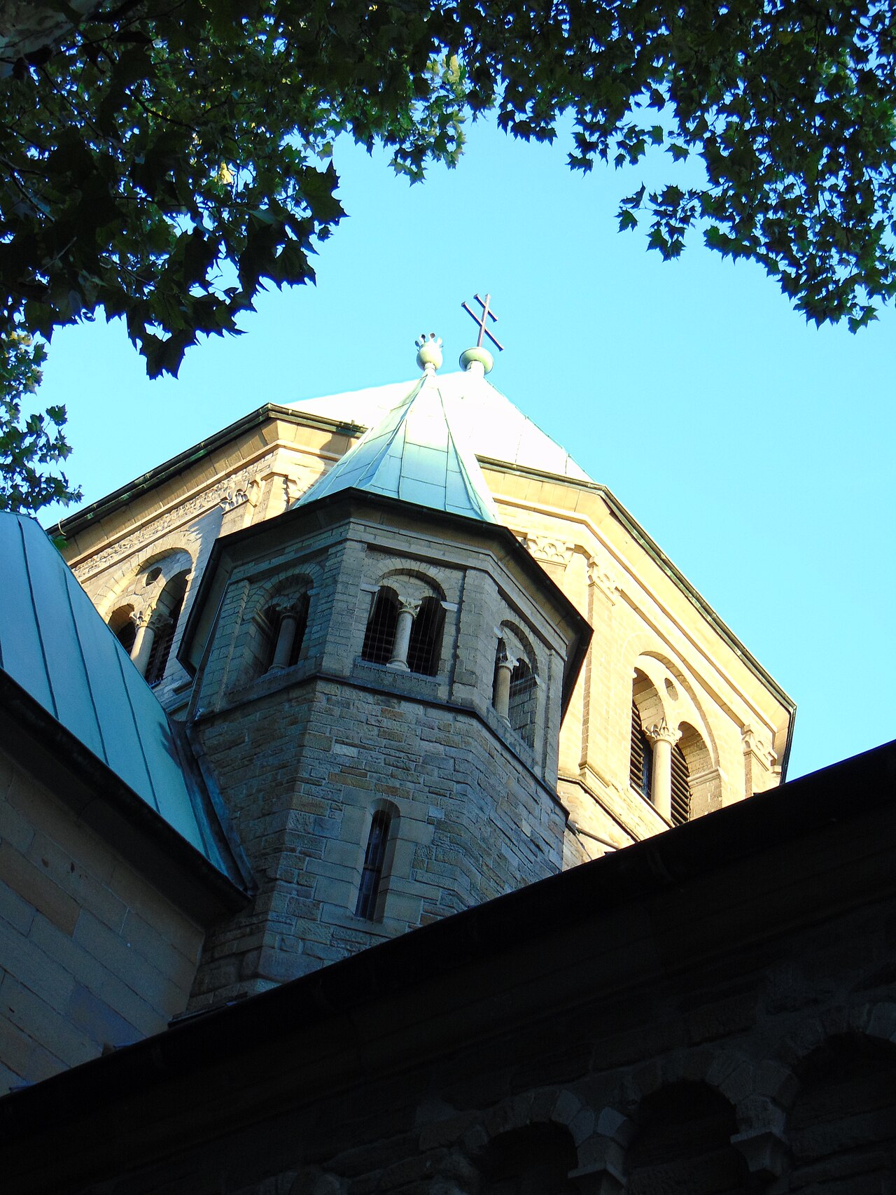 Essen Minster — image 1